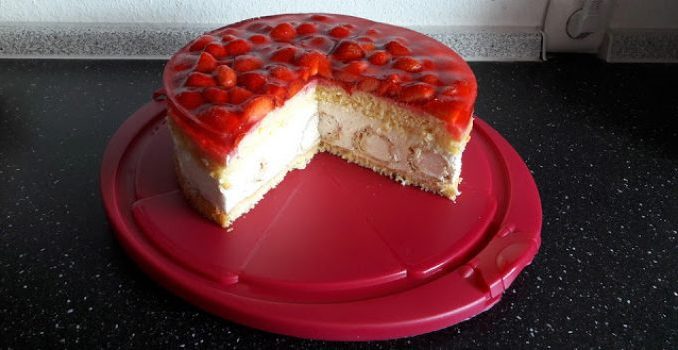 Windbeuteltorte Windbeuteltorte