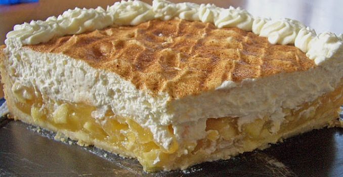 Apfel-–-Schmand-–-Torte
