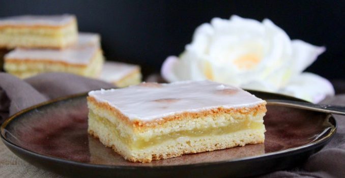 Apfelmuskuchen-Wie-vom-Bäcker.