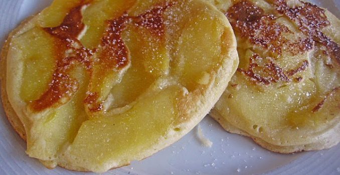 Dicke-Obst-–-Pfannkuchen