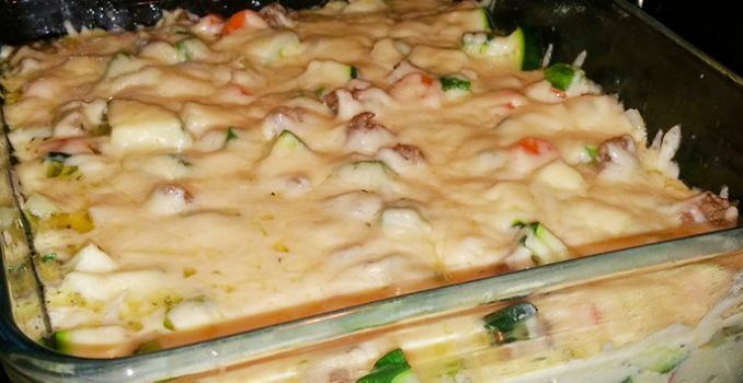 Fitness-Hackfleisch-Zucchini-Auflauf
