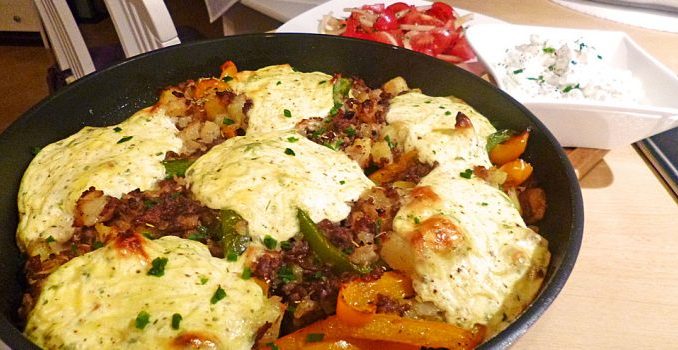 Kartoffel-–-Paprika-–-Pfanne-mit-Hackfleisch