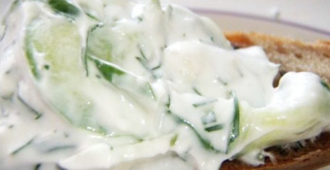 Tzatziki-–-So-gelingt-dir-das-griechische-Original