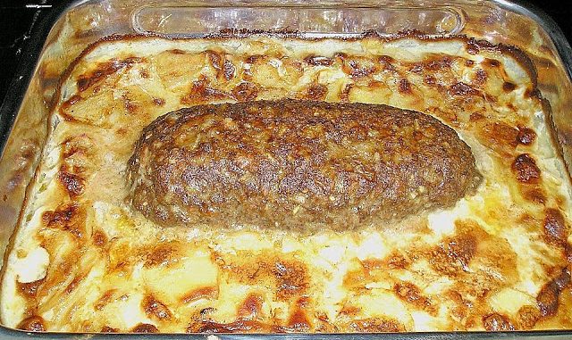 Hackbraten-mit-Kartoffeln-in-Sahne