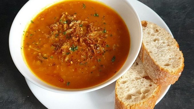 rote-linsen-kokos-suppe