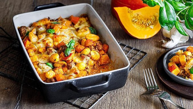 saftiger-kuerbis-gnocchi-auflauf