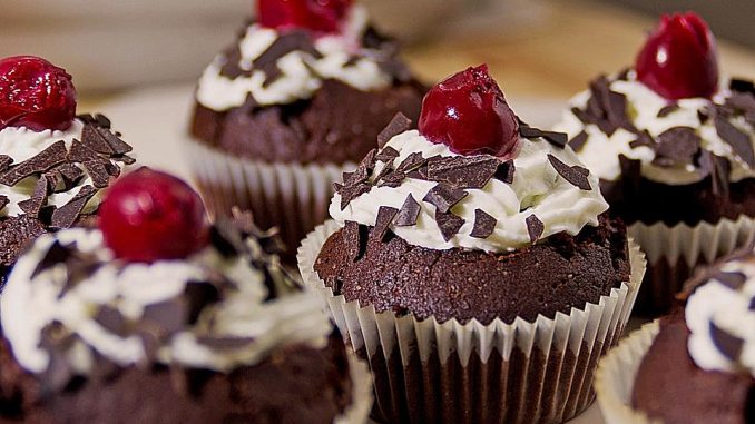 schwarzwaelder-kirsch-cupcakes