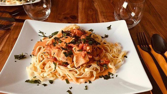 tagliatelle-al-salmone
