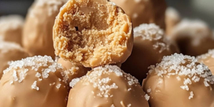 🥜 3-Zutaten Erdnussbutter-Kugeln mit Frischkäse – Unglaublich lecker! 🍫
